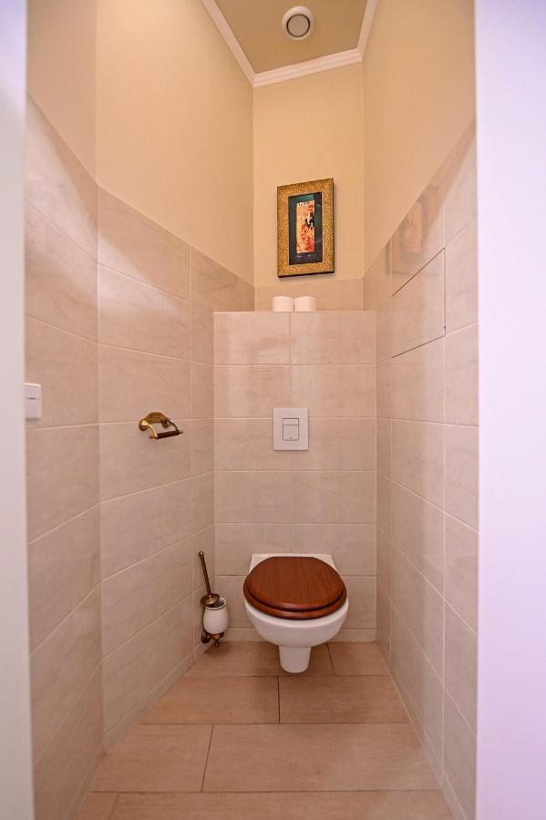 Apartment Biskupska Брно Екстер'єр фото